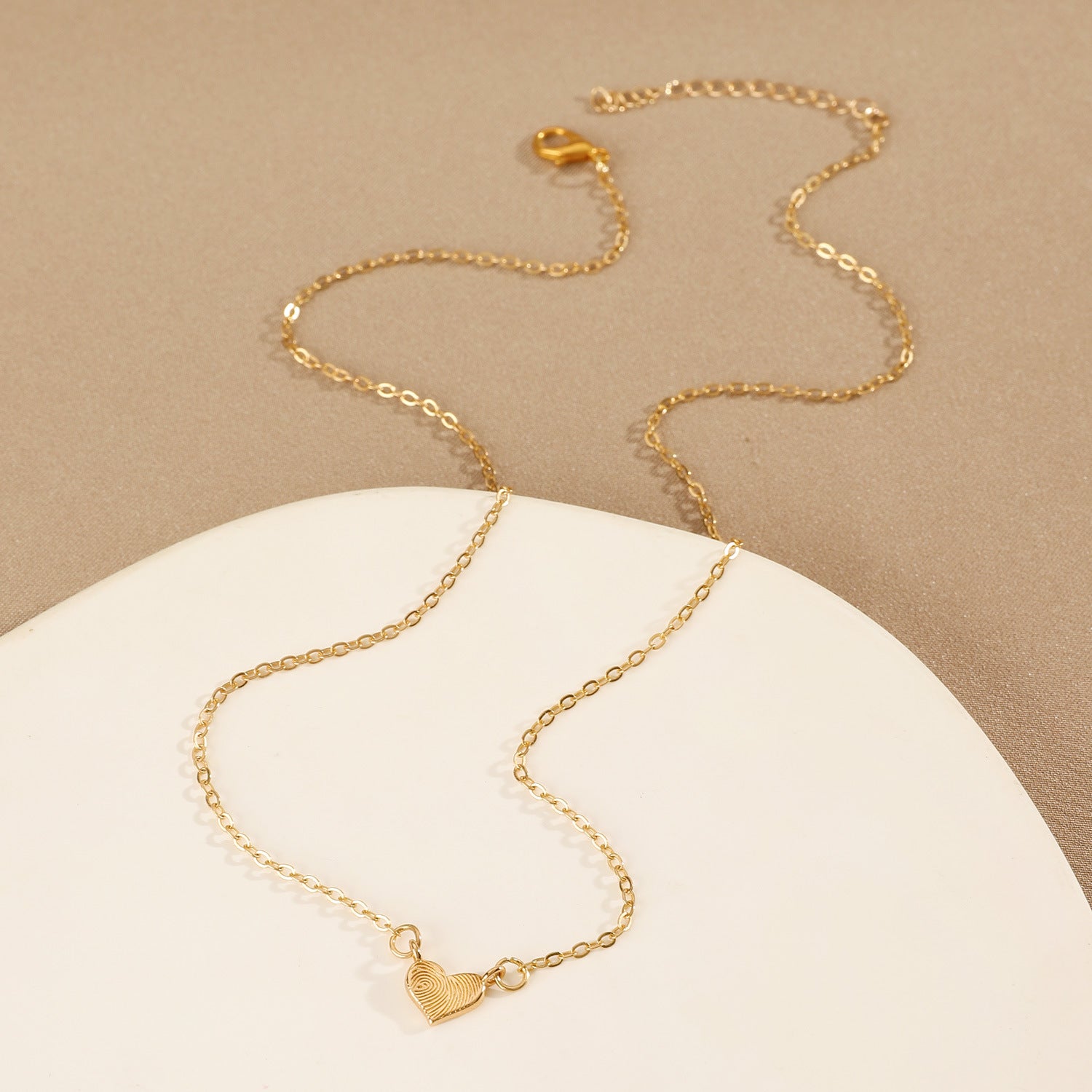 Minimalist Love Fingerprint Pendant Necklace – Elegant Clavicle Chain for Women