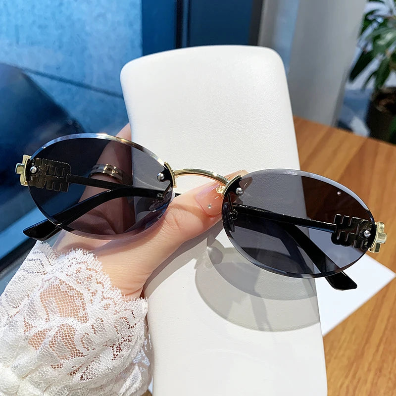 Oval Frame Sunglasses