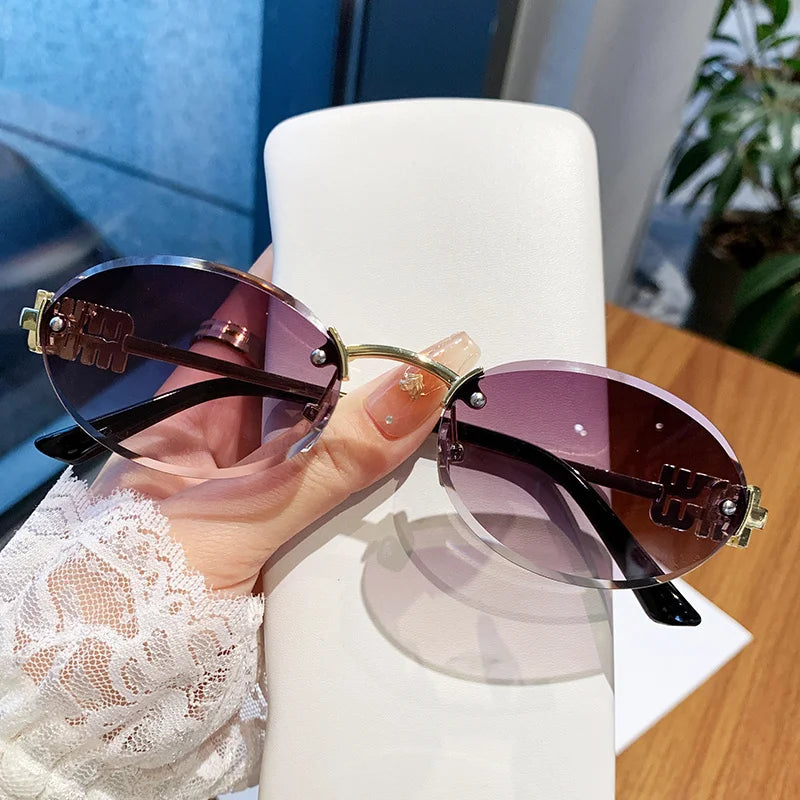 Oval Frame Sunglasses